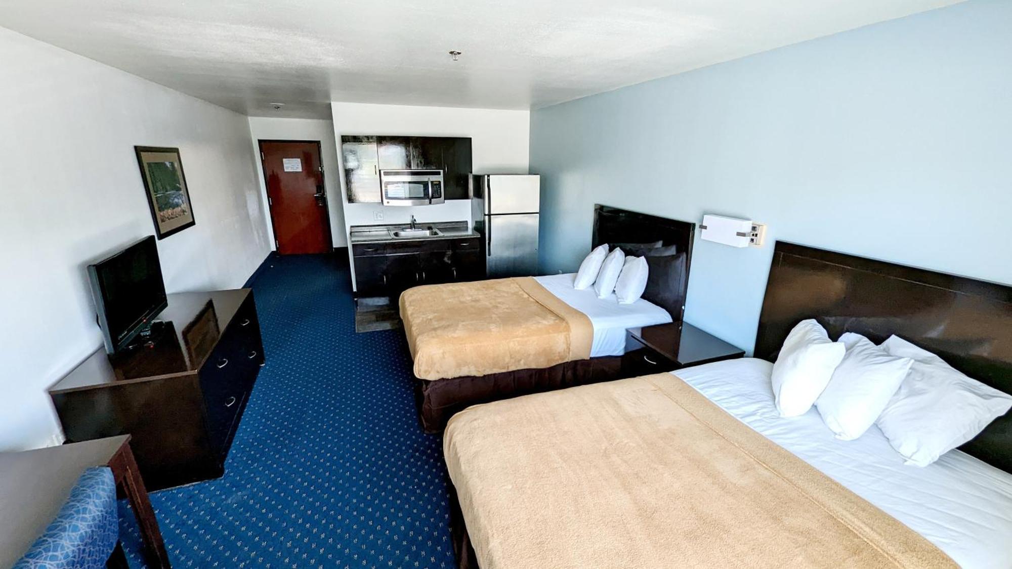 Fairbridge Inn & Suites Canadian Exterior foto